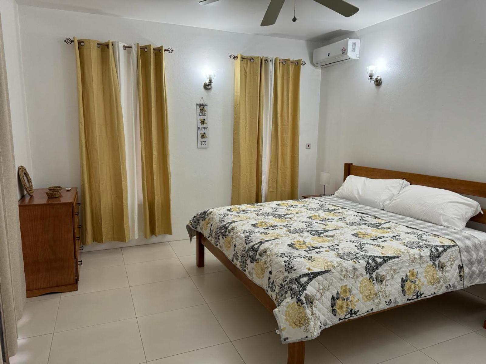 Eldorado Guesthouse & Car Rental Розо Номер фото