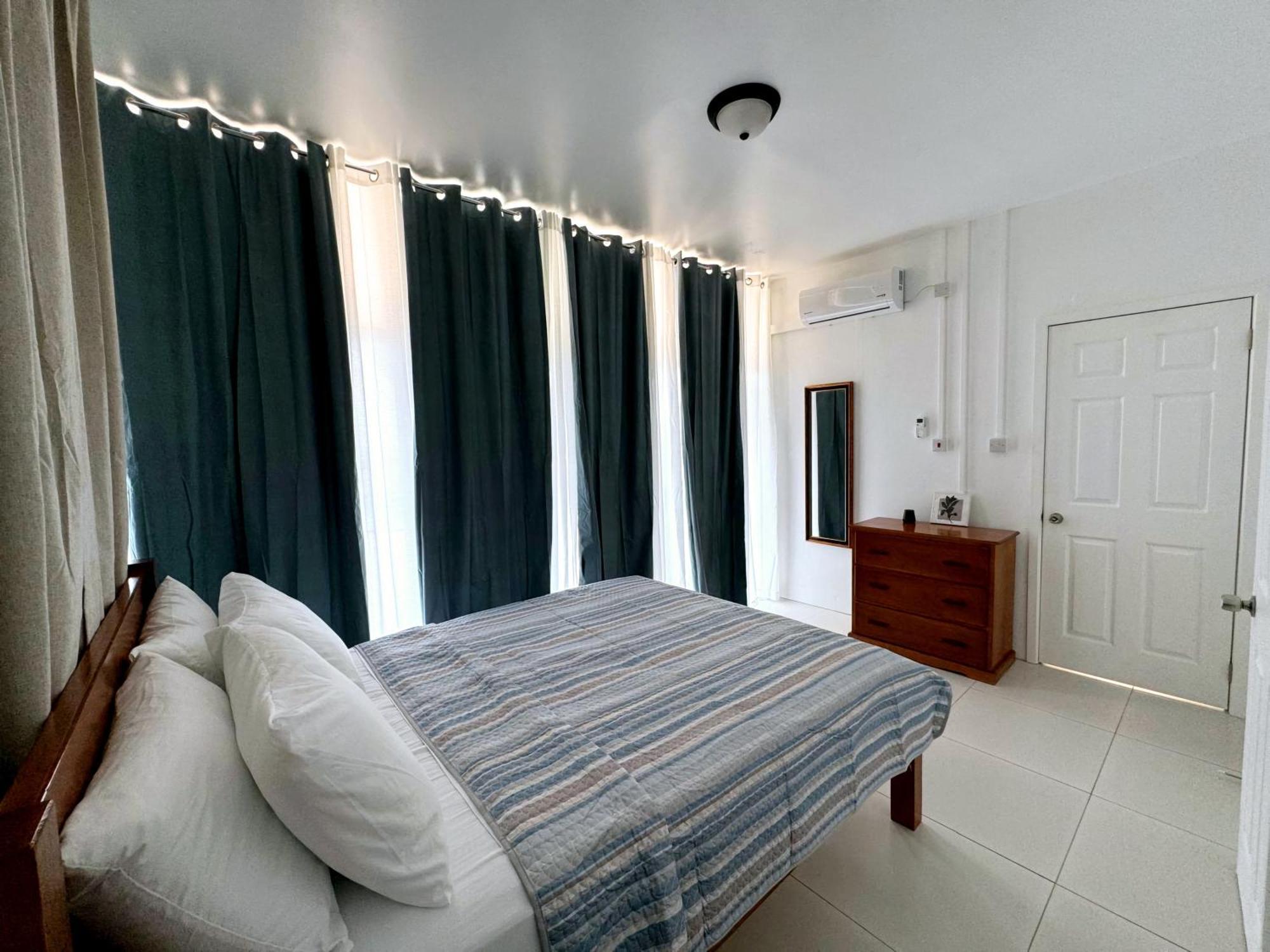 Eldorado Guesthouse & Car Rental Розо Номер фото